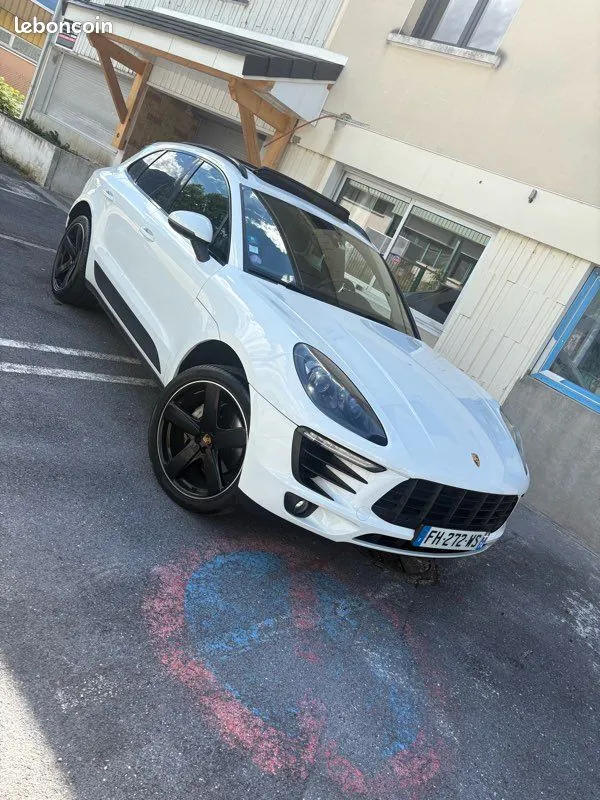 Porsche Macan 2014 photo 2