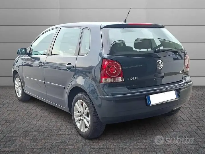 Volkswagen Polo 2008 photo 2