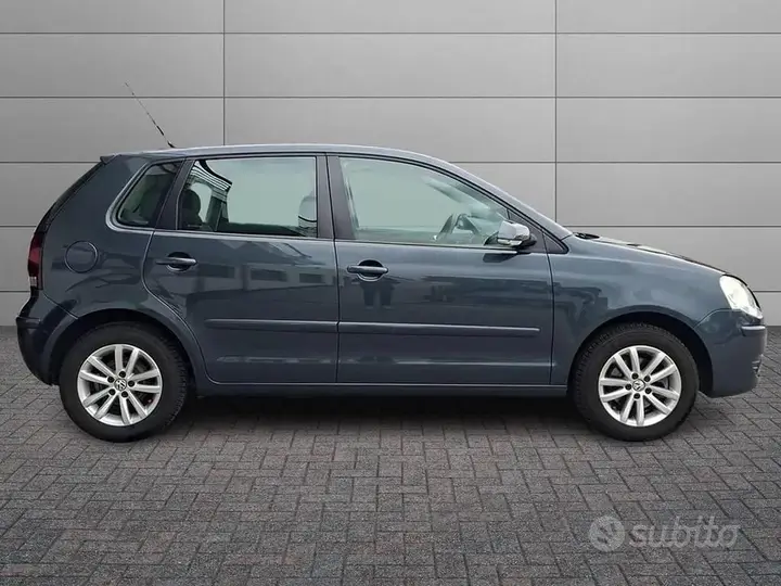 Volkswagen Polo 2008 photo 5