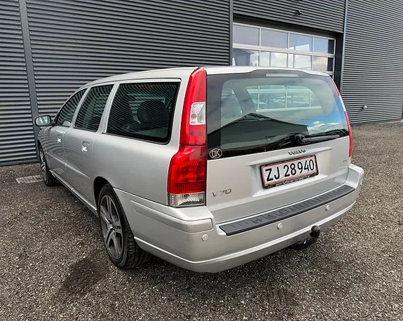 Volvo V70 2008 photo 4