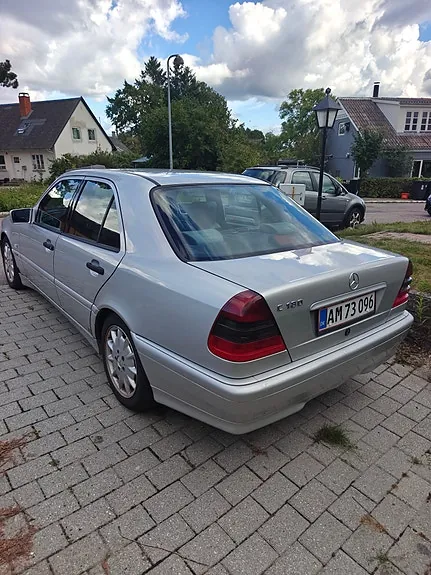 Mercedes-Benz C180 2000 photo 3