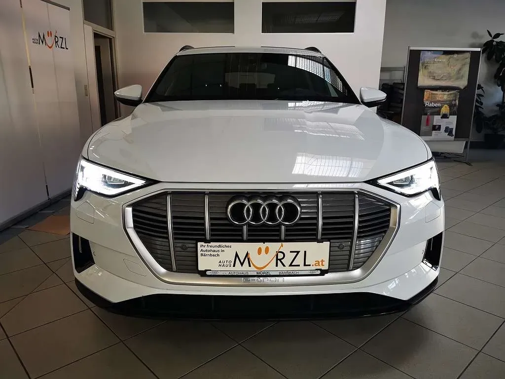 Audi E-Tron 2021 photo 2