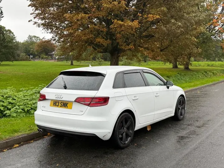 Audi A3 2014 photo 5