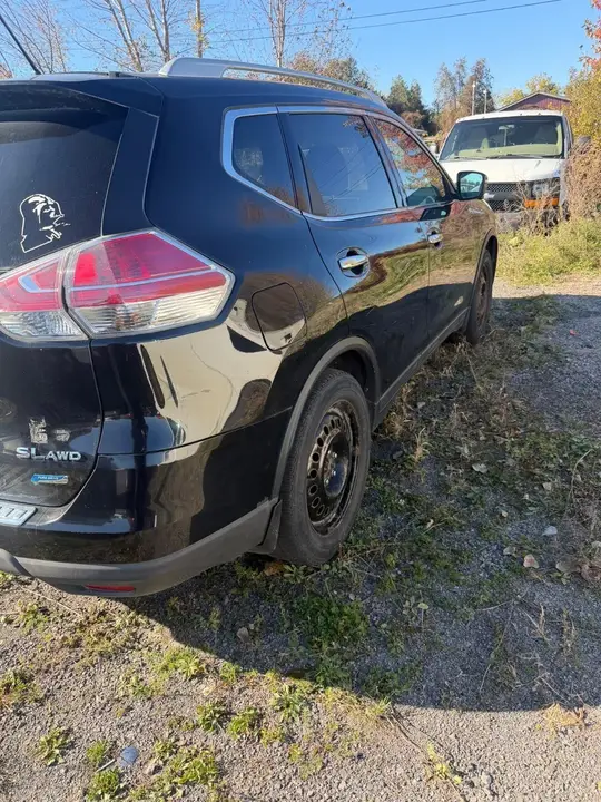 Nissan Rogue 2015 photo 3