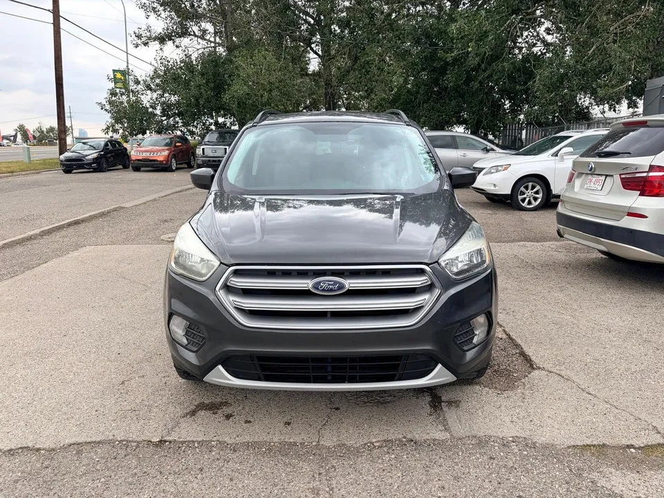 Ford Escape 2017 photo 2