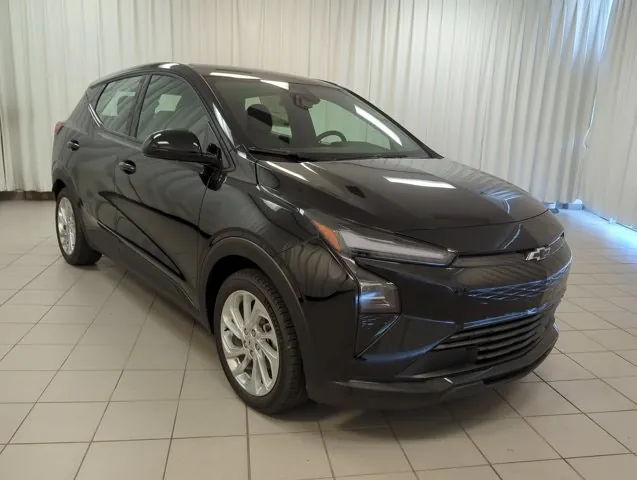 Chevrolet Bolt 2027 photo 2