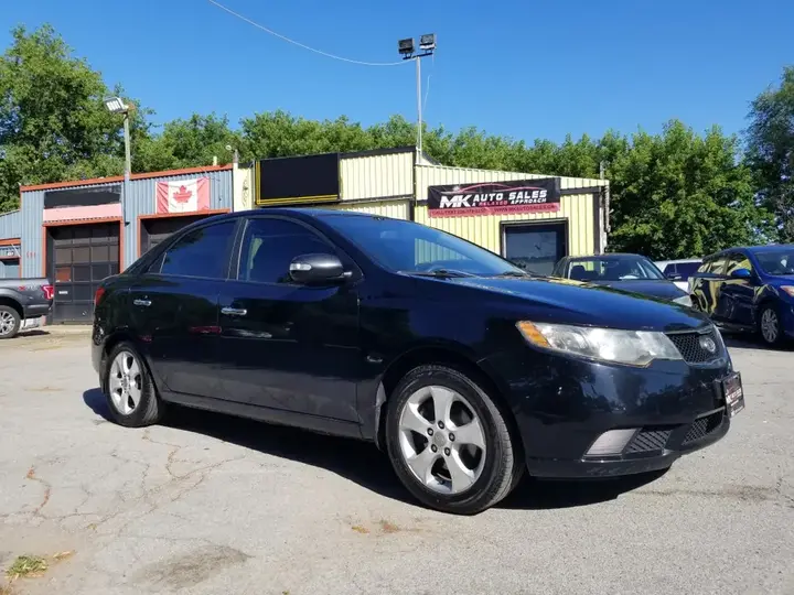 Kia Forte 2010 photo 4
