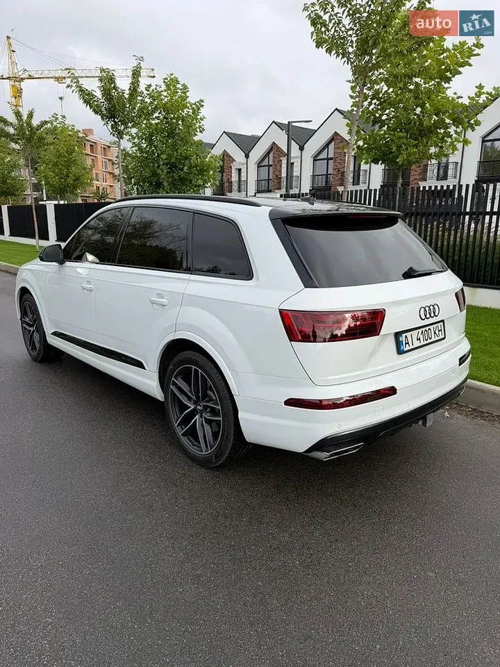 Audi Q7 2016 photo 4