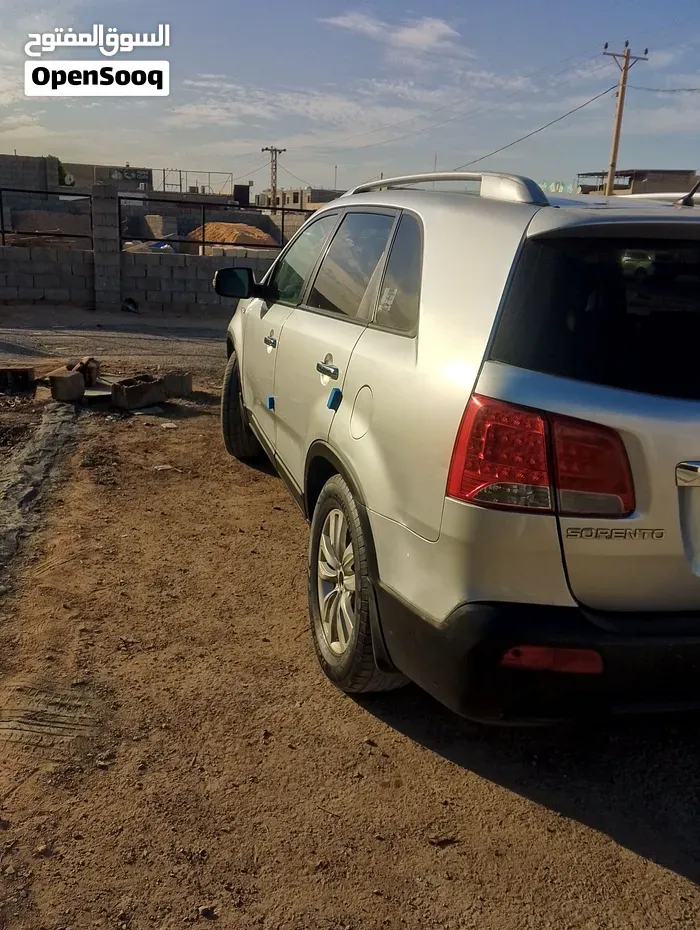 Kia Sorento 2010 photo 4