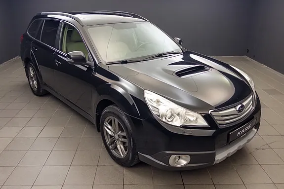 Subaru Outback 2012 photo 2
