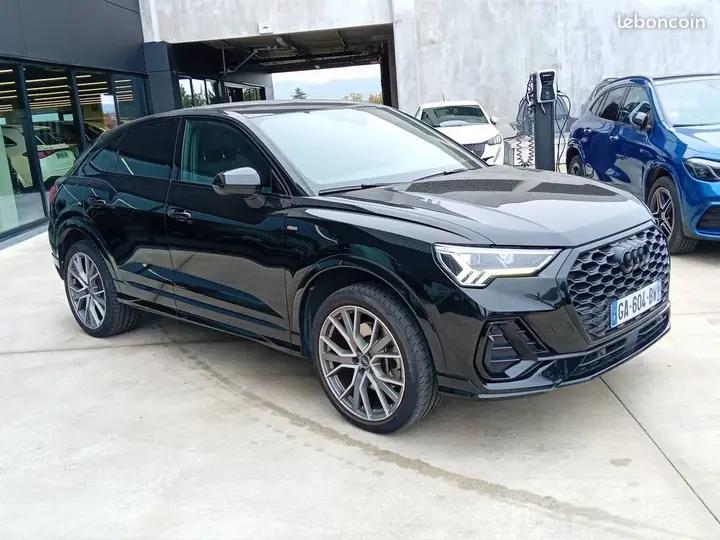 Audi Q3 2021 photo 5