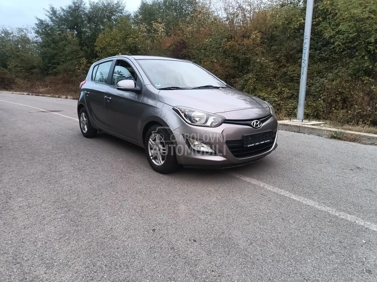 Hyundai I20 2012 photo 4