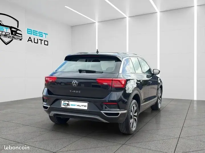 Volkswagen T-Roc 2021 photo 2