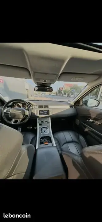 Land Rover Range Rover Evoque 2017 photo 2