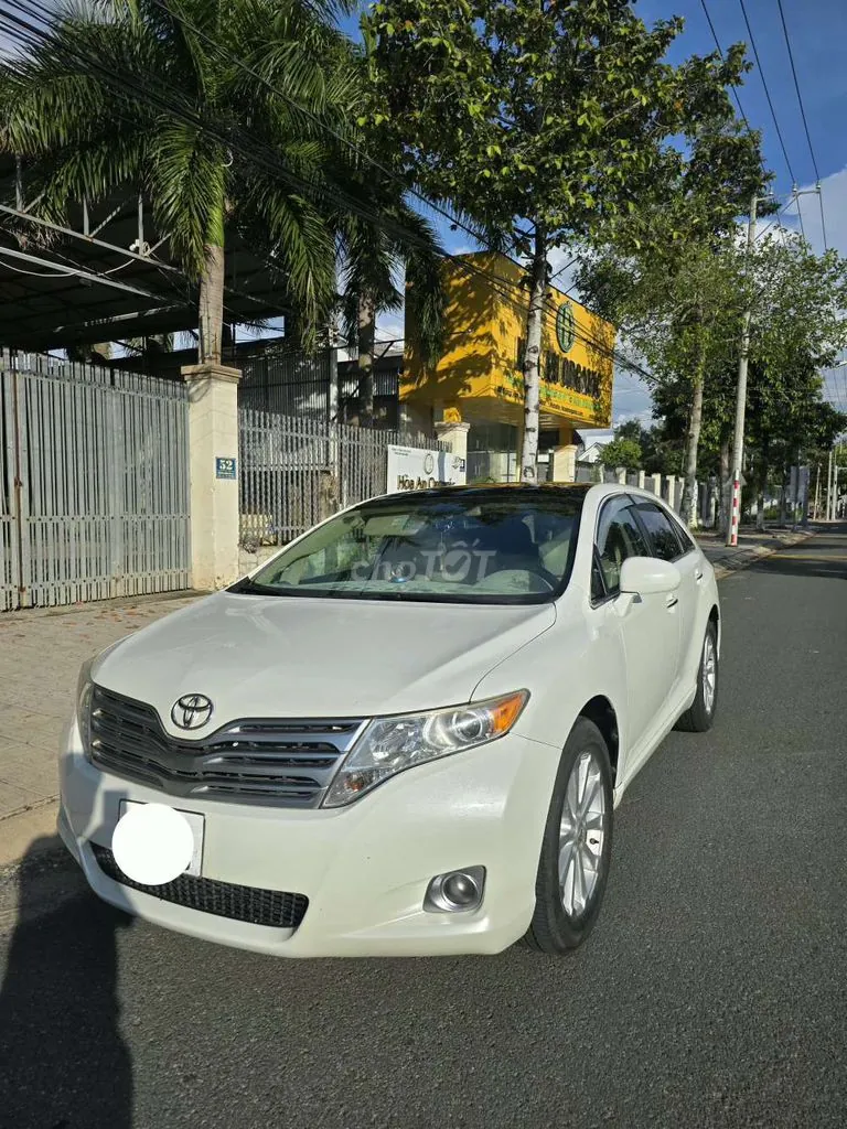 Toyota Venza 2009 photo 2