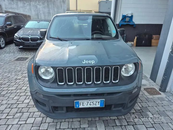 Jeep Renegade 2016 photo 2