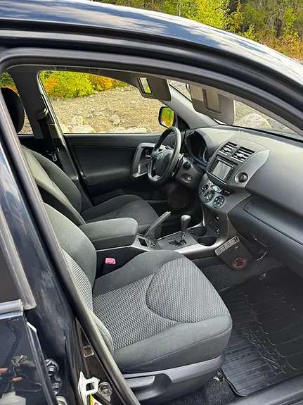 Toyota Rav4 2011 photo 5