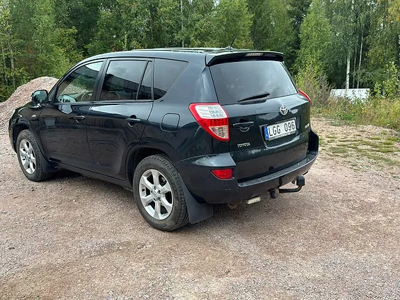 Toyota Rav4 2011 photo 3