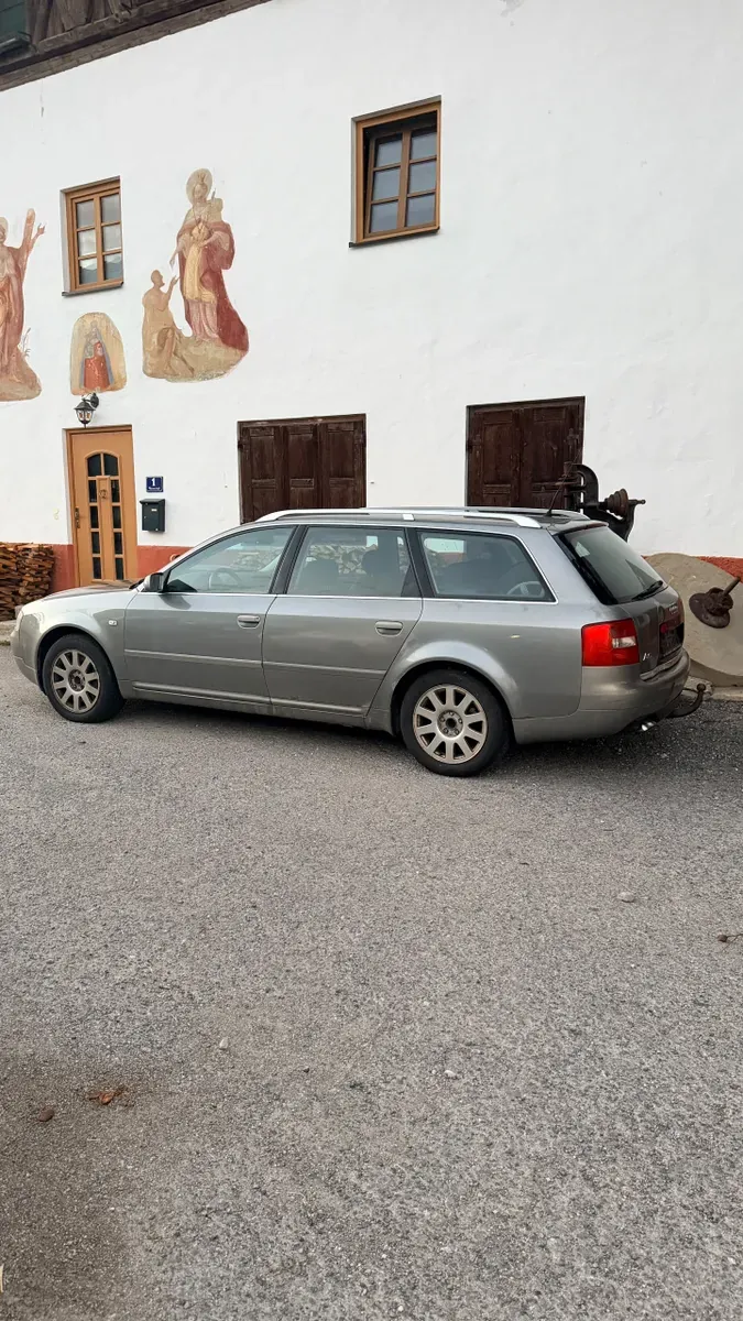 Audi A6 Avant 2003 photo 3