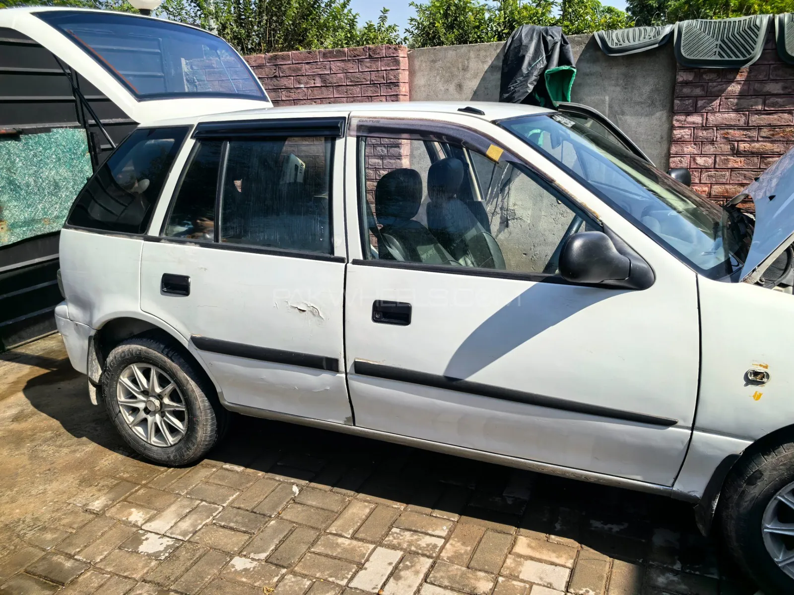 Suzuki Cultus