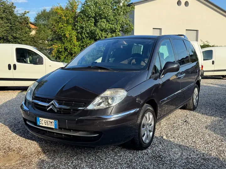 Citroen C8
