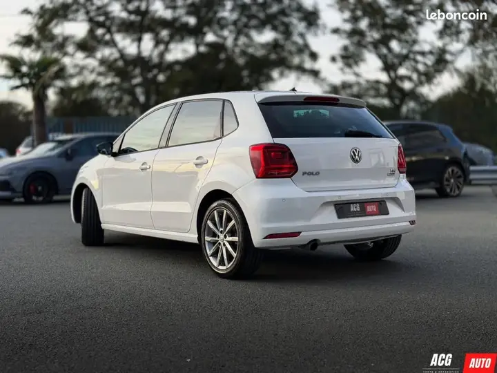 Volkswagen Polo 2014 photo 3