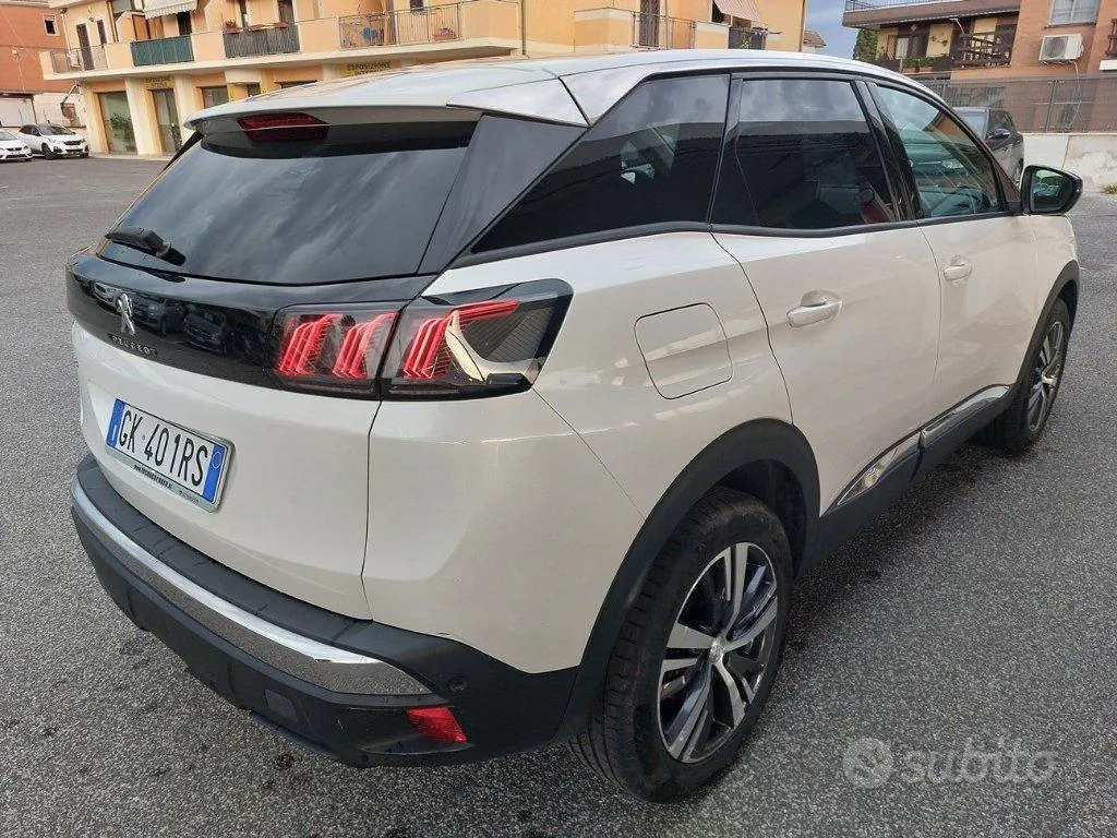 Peugeot 3008 2022 photo 4