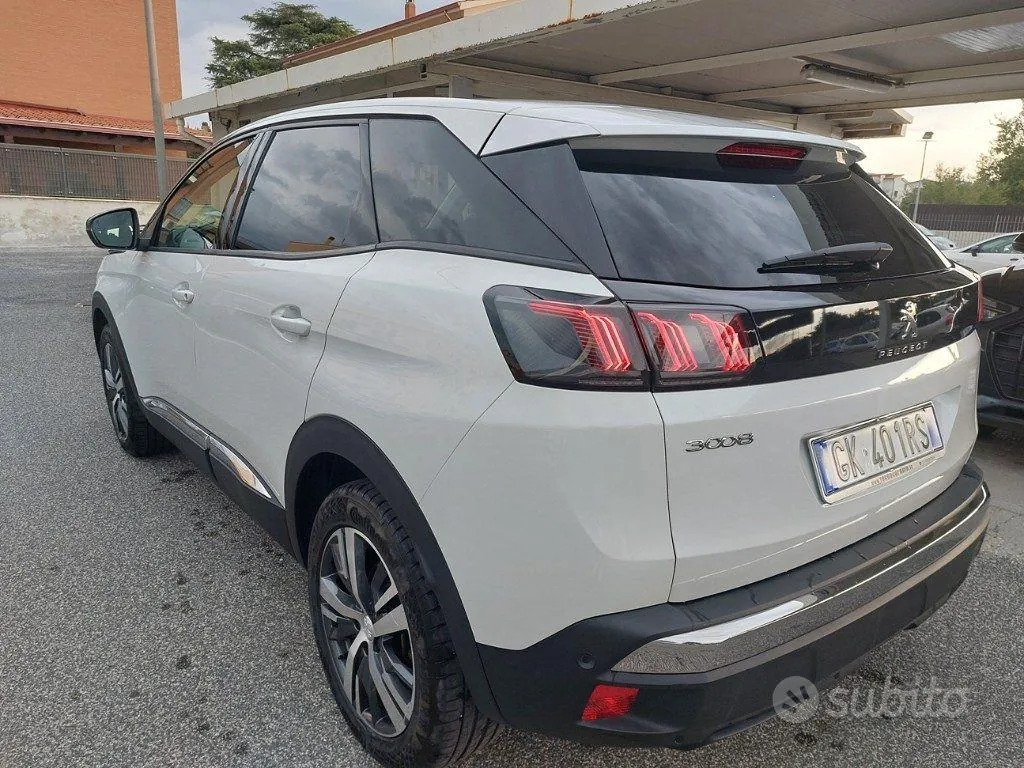Peugeot 3008 2022 photo 5