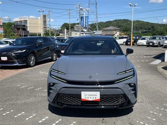 Toyota Crown Sport Z 2024 photo 2