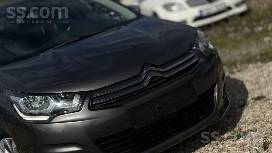 Citroen C4 2016 photo 5