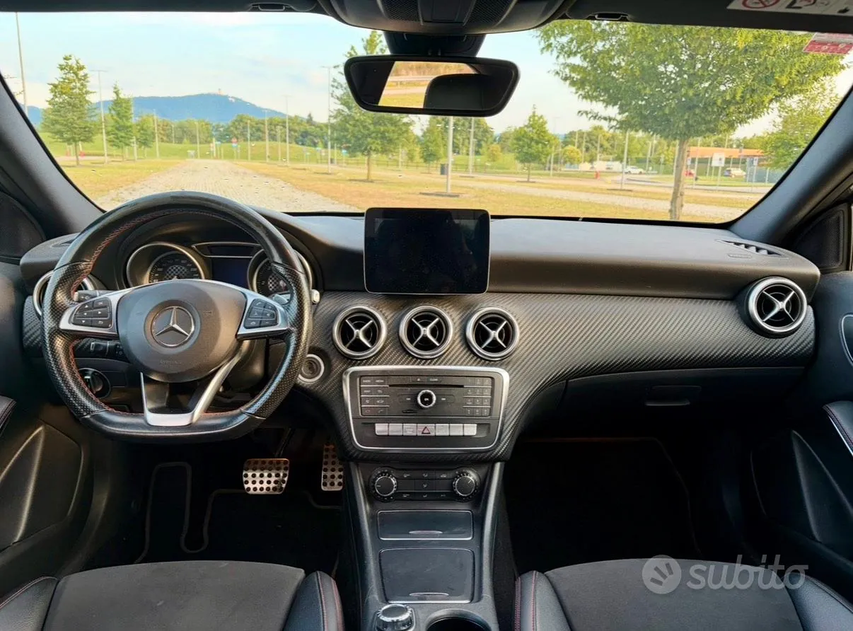 Mercedes-Benz A-Class 2017 photo 5