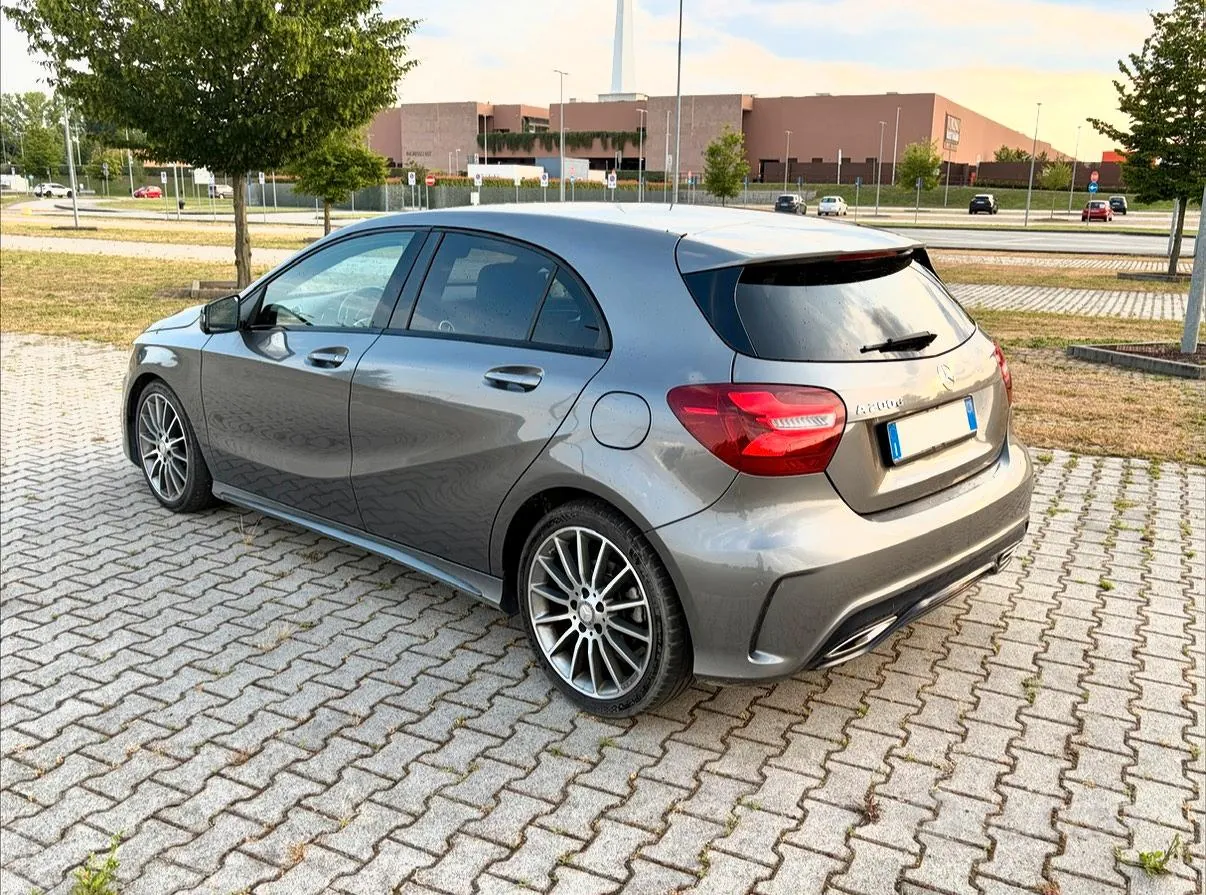Mercedes-Benz A-Class 2017 photo 3