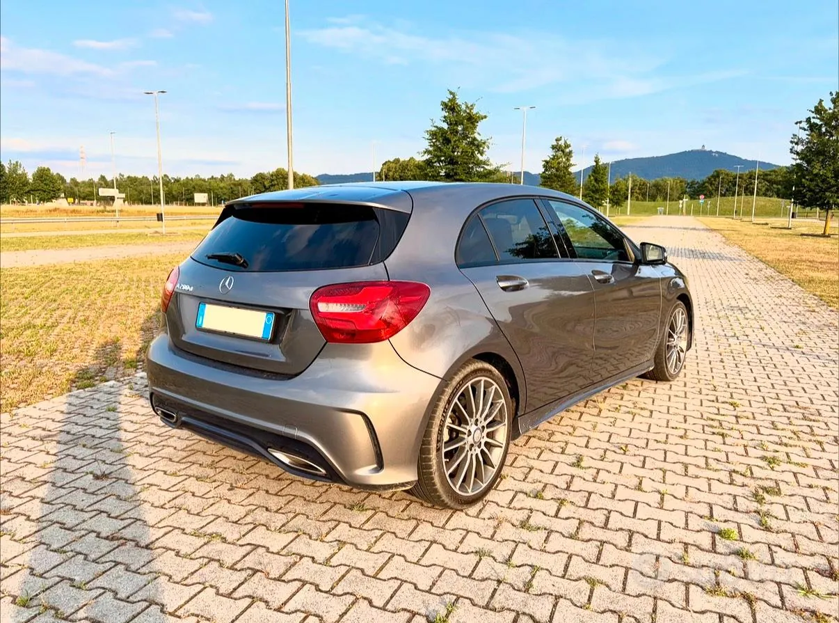 Mercedes-Benz A-Class 2017 photo 4