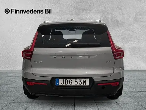 Volvo Xc40 2025 photo 4