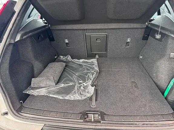 Volvo Xc40 2025 photo 5