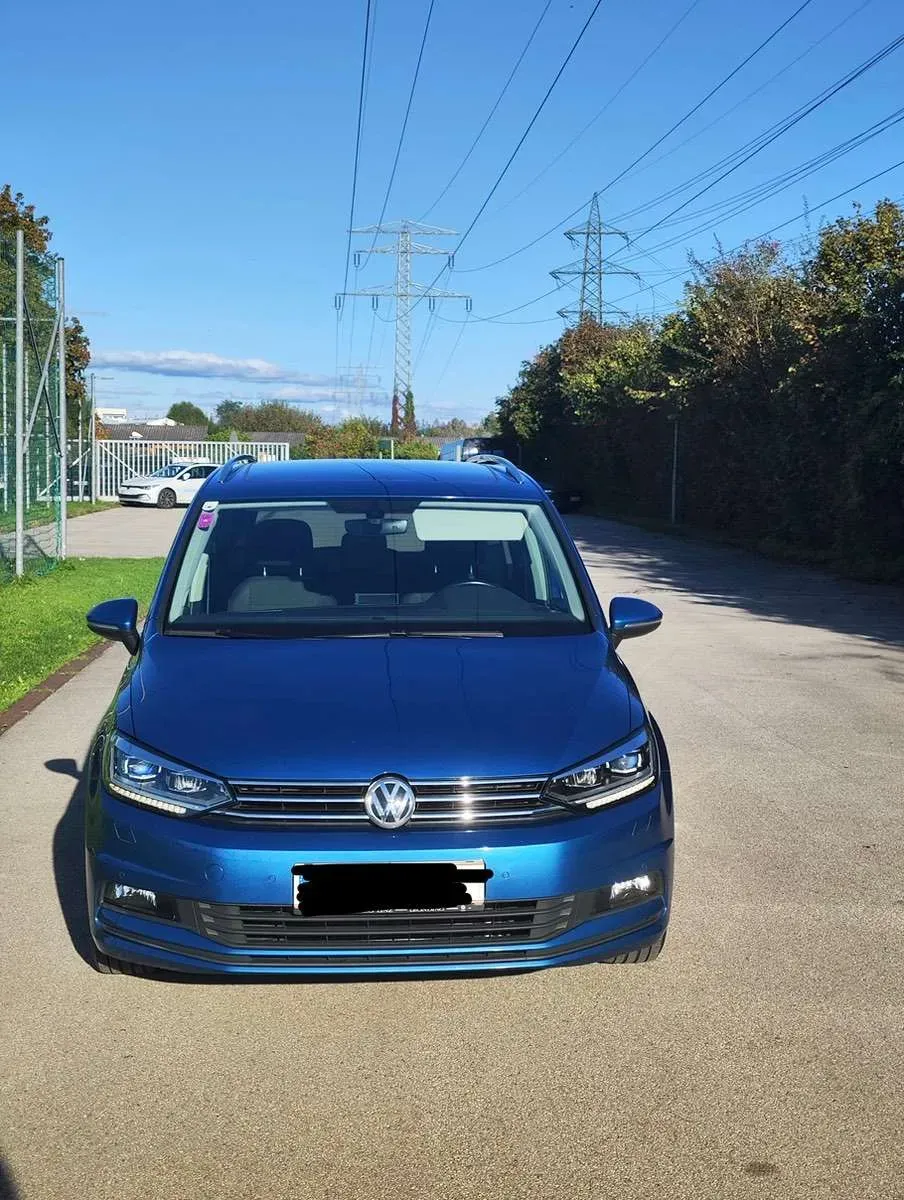 Volkswagen Touran 2019 photo 2