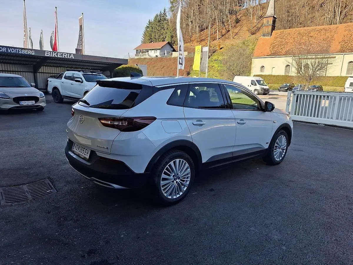 Opel Grandland X 2020 photo 3