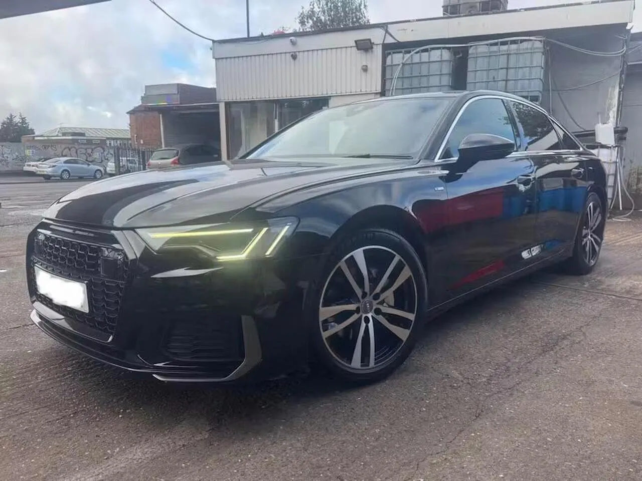 Audi A6 2018 photo 2