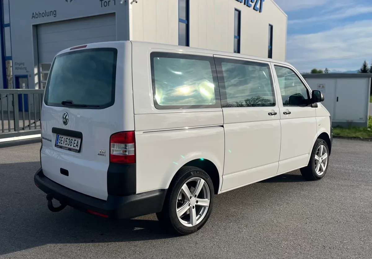 Volkswagen T5 2015 photo 3