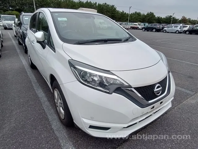 Nissan Note X