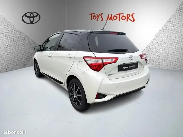 Toyota Yaris 2018 photo 3