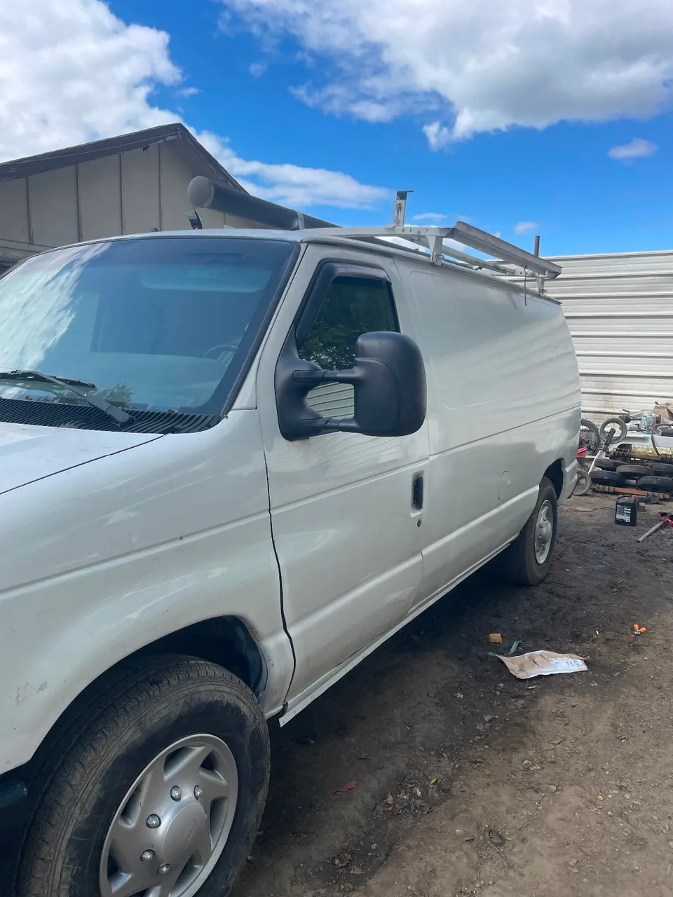 Ford Ecoline 2010 photo 2