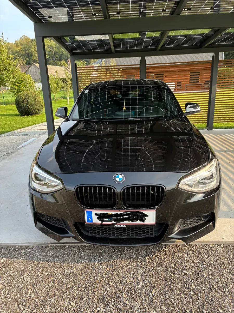 BMW 1 Series 2012 photo 2