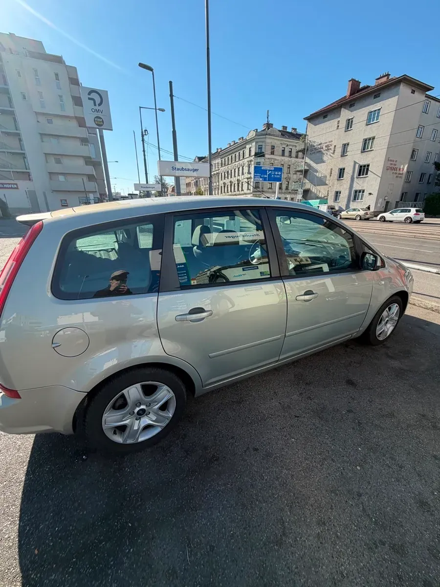 Ford C-Max 2009 photo 2