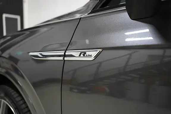 Volkswagen Touareg 2020 photo 5