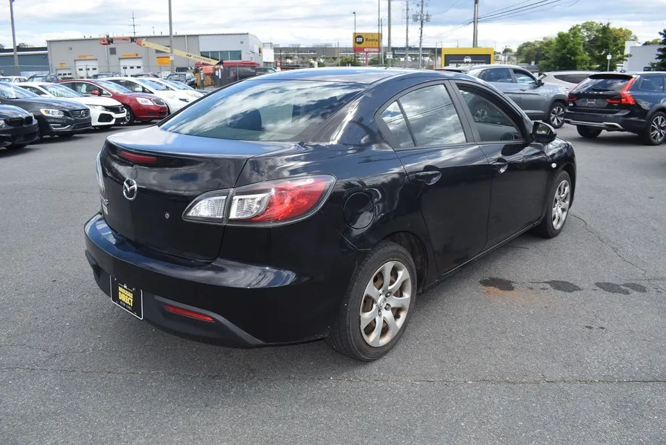 Mazda 3 2010 photo 4