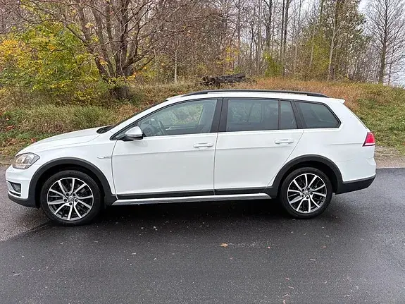 Volkswagen Golf Alltrack