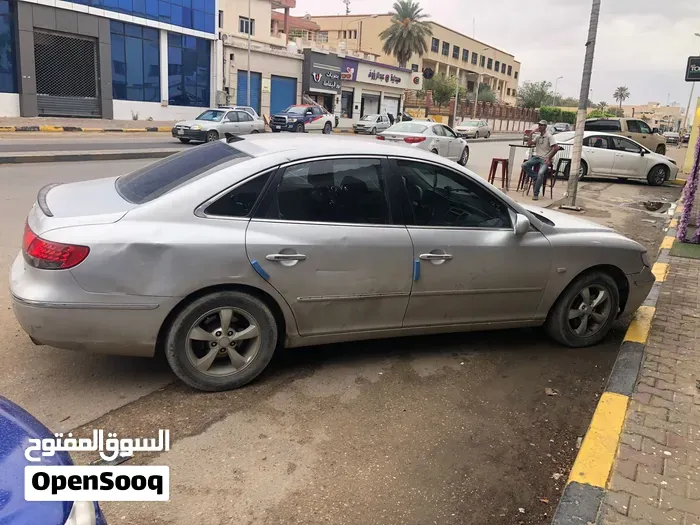 Hyundai Azera
