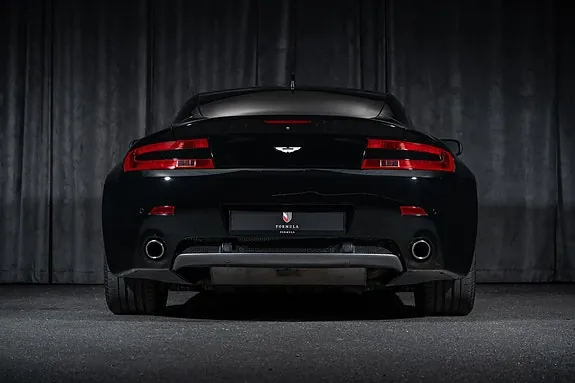 Aston Martin V8 Vantage 2007 photo 5