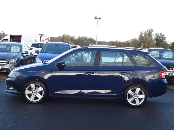 Skoda Fabia 2017 photo 5